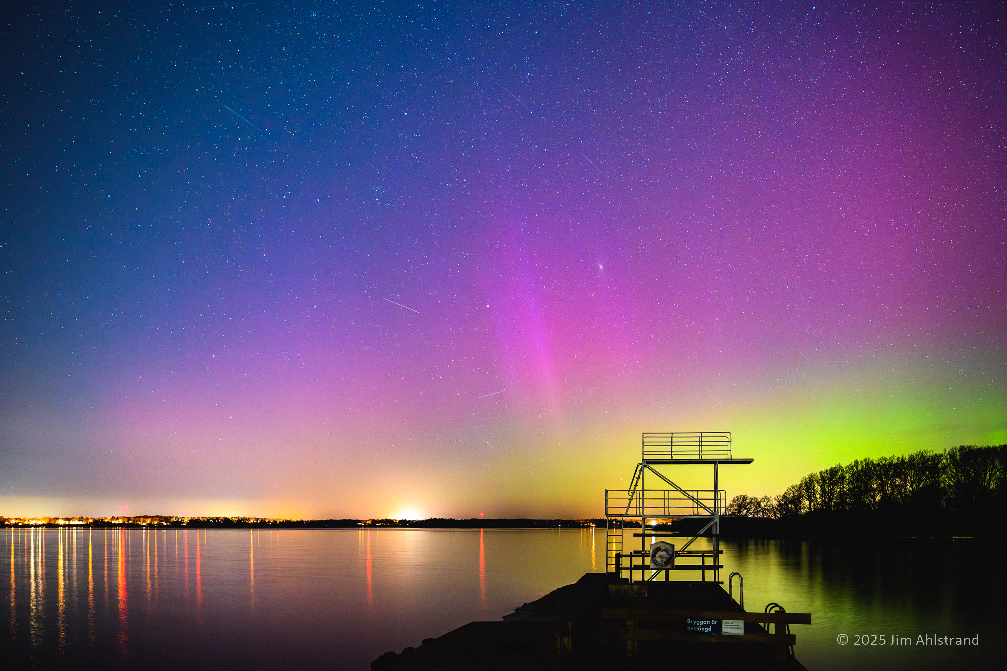 dive tower under the stars